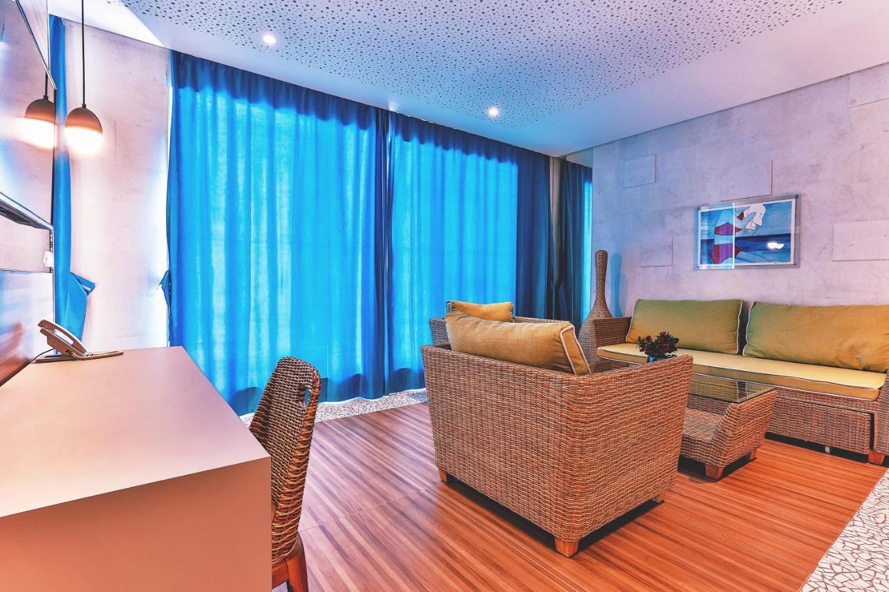 Carine Hotel Kumbor Superior Χέρτσεγκ Νόβι Εξωτερικό φωτογραφία