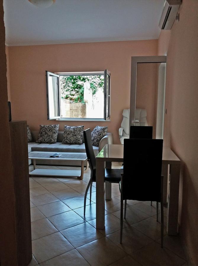 Carine Hotel Kumbor Superior Χέρτσεγκ Νόβι Εξωτερικό φωτογραφία